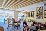 Lobby bar