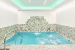 Vnútorný termálny bazén