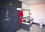 Vodná villa - jacuzzi - kúpeľňa