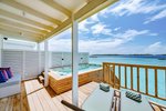 Water villa s bazénom, terasa