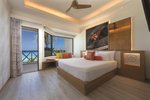 Family ocean view izba