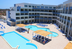 Hotel s bazénom