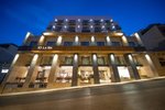 Hotel v noci