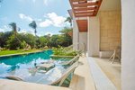 Izby Swim-Up