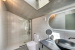 Izba Twin Premium s balkónom, kúpeľňa