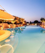 Hotel Crystal Waters dovolenka