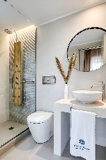 Hotel Crystal Waters dovolenka