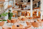 Lobby bar