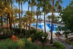 Záhrada a bazén