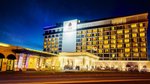 Večerný pohľad na hotel