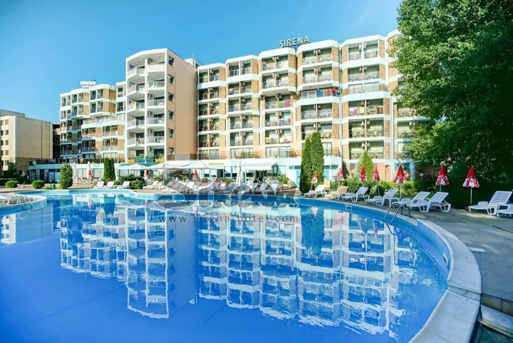 Hotel s bazénom