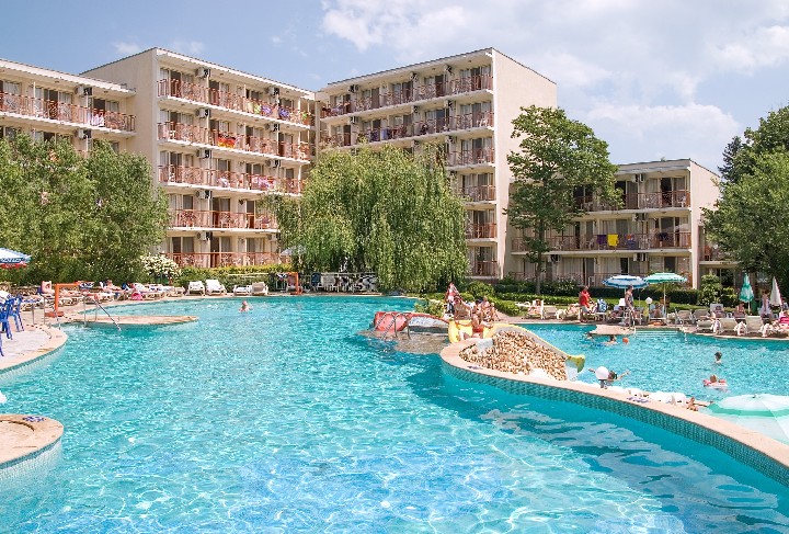 Hotel s bazénom