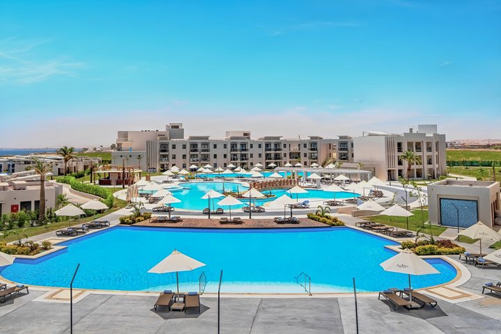 Hotel s bazénom