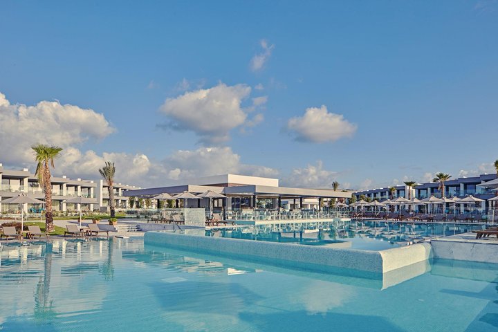 Hotel s bazénom