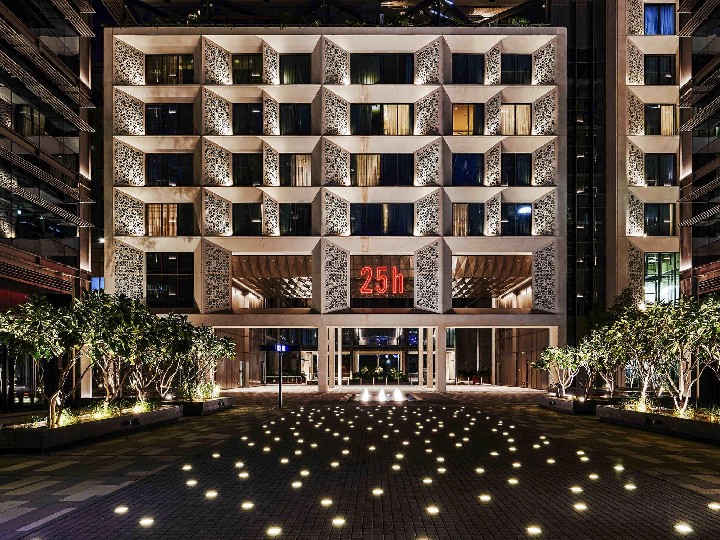 Hotel 25hours Hotel Dubai One Central dovolenka