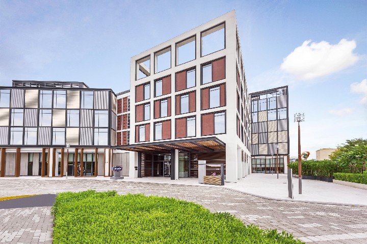 Hotel HAMPTON BY HILTON DUBAI AL SEEF dovolenka