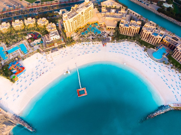 Hotel DoubleTree by Hilton Resort & Spa Marjan Island dovolenka